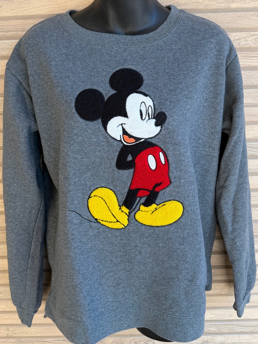Disney Mickey Mouse Chenille Patch Fleece Sweatshirt High Low Split Hem M NWOT